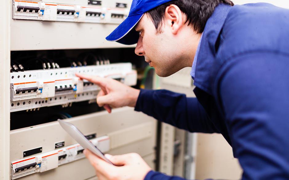 recherche travail électricien bâtiment Paris 19